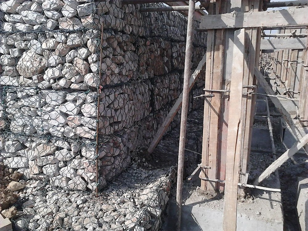 石籠網(wǎng)擋墻