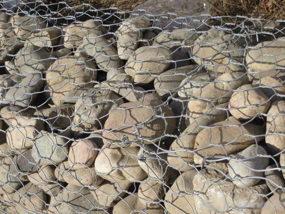 鐵東區(qū)護坡鉛絲籠